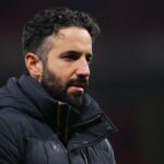 Manchester United ataca escanteio contra o West Ham