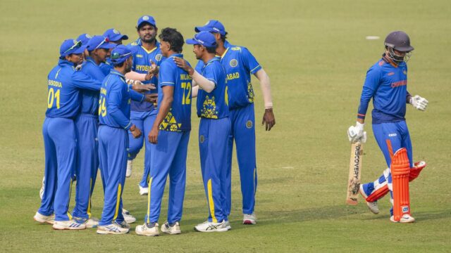 SMAT 2025-26, Grupo B: Hyderabad, Madhya Pradesh se classificam para SMAT 2025-26, Grupo B: Hyderabad, Madhya Pradesh se classificam para a fase da superliga, apesar de terem perdido seus últimos jogos da fase de grupos