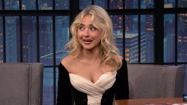 Sabrina Carpenter é sincera quando Seth Meyers cita músicas falsas Jogar