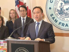 São Francisco abre processo histórico contra empresas por alimentos ultraprocessados KGO - FOTO: O procurador municipal David Chiu fala em entrevista coletiva em 2 de dezembro de 2025, em São Francisco.