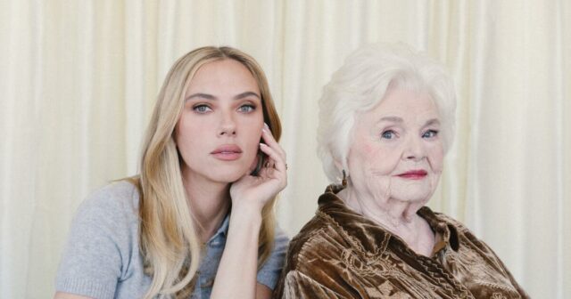 Scarlett Johansson e June Squibb se uniram em 'Eleanor, a Scarlett Johansson e June Squibb se uniram em 'Eleanor, a Grande'. Bem, exceto aquela cena