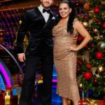 Scarlett Moffatt e Vito Coppola (foto) são coroados campeões do Strictly Come Dancing Christmas depois de marcar 40 pontos perfeitos dos jurados