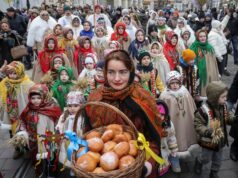 Semana em fotos: Das chuvas em Gaza, agricultores franceses protestam até a votação em Mianmar Semana em fotos: Das chuvas em Gaza, agricultores franceses protestam até a votação em Mianmar