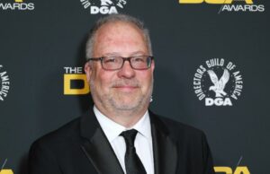 Série de TV ‘God of War’ da Amazon define Frederick EO Toye para dirigir os dois primeiros episódios, pedido de duas temporadas confirmado Série de TV 'God of War' da Amazon define Frederick EO Toye para dirigir os dois primeiros episódios, pedido de duas temporadas confirmado