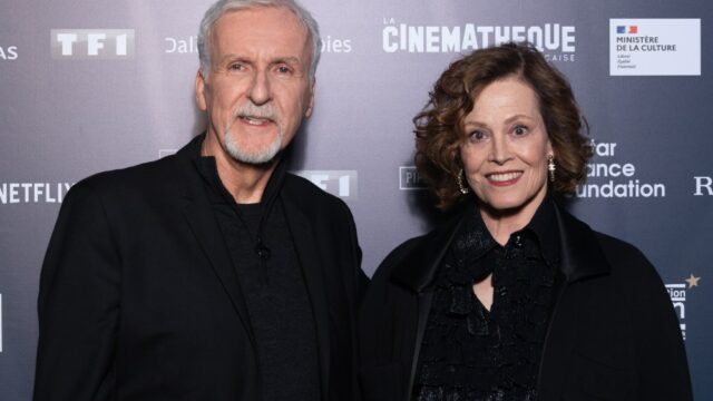 Sigourney Weaver enfrentou James Cameron em 'Aliens' depois que ele repreendeu um jovem ator: 'Quando você grita com um ator, você grita com todos nós'

