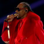 Snoop Dogg, Lainey Wilson, Huntr/x e Andrea Bocelli apresentam programa de intervalo com tema natalino para a NFL Lions-Vikings Telecast da Netflix