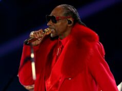 Snoop Dogg, Lainey Wilson, Huntr/x e Andrea Bocelli apresentam programa de intervalo com tema natalino para a NFL Lions-Vikings Telecast da Netflix Snoop Dogg, Lainey Wilson, Huntr/x e Andrea Bocelli apresentam programa de intervalo com tema natalino para a NFL Lions-Vikings Telecast da Netflix