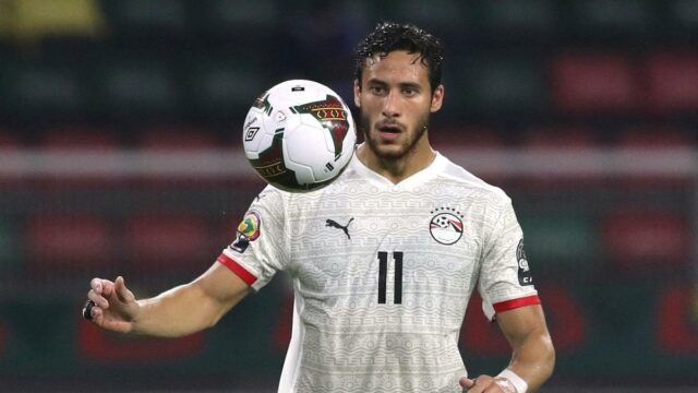 Sobhi do Egito é condenado a um ano de prisão em caso de fraude acadêmica
