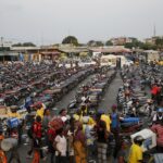 Soldados aparecem na televisão estatal do Benin anunciando aparente golpe