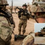 Soldados americanos participam de um exercício conjunto com as Forças Democráticas Sírias no nordeste da Síria, em 8 de dezembro de 2021.