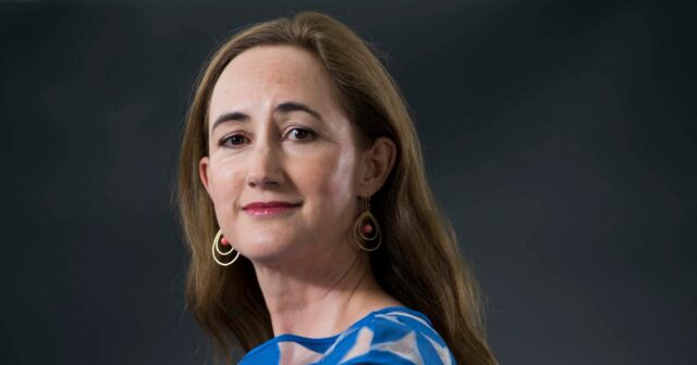 Sophie Kinsella, autora de 'Confissões de um Shopaholic', morre aos Confissões de um viciado em compras