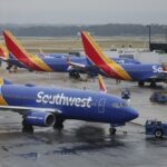 Southwest Airlines evita multa de US$ 11 milhões pelo colapso das viagens de férias em 2022