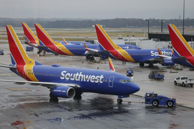 Southwest Airlines evita multa de US$ 11 milhões pelo colapso Southwest Airlines evita multa de US$ 11 milhões pelo colapso das viagens de férias em 2022