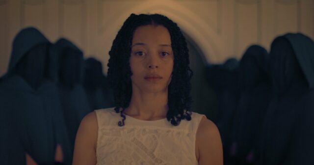 Spinoff de 'Handmaid's Tale' 'The Testaments' compartilha o primeiro olhar The-Testamentos-Cast-180165_1.145.1