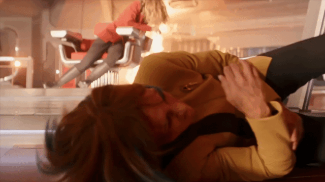 Star Trek lança os piores 4 minutos da história da “Dispare uma propagação completa!”