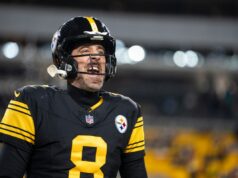 Steelers fazem história rara na NFL na vitória do ‘Monday Night Football’ sobre os Dolphins Pittsburgh Steelers quarterback Aaron Rodgers.