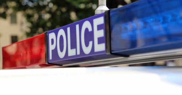 Suposto laboratório de drogas descoberto após incêndio em casa em Adelaide
