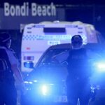 Suspeito de terrorismo sobrevivente na Austrália recebeu acusações após ataque mortal