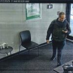 Uma imagem estática de Claudio Manuel Neves Valente, 48, o suposto atirador da Brown University em uma instalação da Alamo Car Rental em Boston em 17 de novembro de 2025.