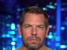 Swalwell: Como governador da CA, cobrarei dos agentes do ICE e retirarei sua carteira de motorista Swalwell: Como governador da CA, cobrarei dos agentes do ICE e retirarei sua carteira de motorista