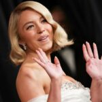 Sydney Sweeney diz que as pessoas entendem muitas coisas erradas sobre ela após rumores de cirurgia plástica Jean Ad Inline