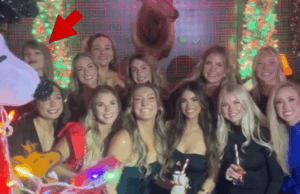 Taylor Swift é vista na festa de Natal do Kansas City Chiefs 123025_taylor_swift_wags_v2