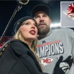 Taylor Swift presenteia funcionário do Arrowhead Stadium com bônus surpresa de Natal: 'Meu salário inteiro por duas semanas'