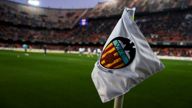 Técnico do Valencia, Fernando Martin, morre em acidente de barco Técnico do Valencia, Fernando Martin, morre em acidente de barco na Indonésia