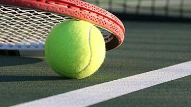 Tenista chinês suspenso por 12 anos por manipulação de resultados Tenista chinês suspenso por 12 anos por manipulação de resultados