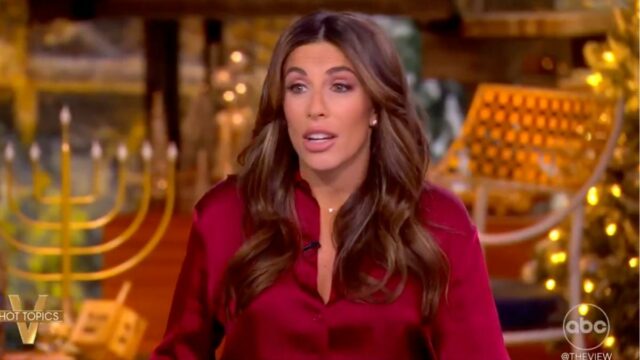 'The View': Alyssa Farah Griffin diz 'Não há como' Trump 'The View': Alyssa Farah Griffin diz 'Não há como' Trump Admin examinará as mídias sociais dos turistas sem IA | Vídeo