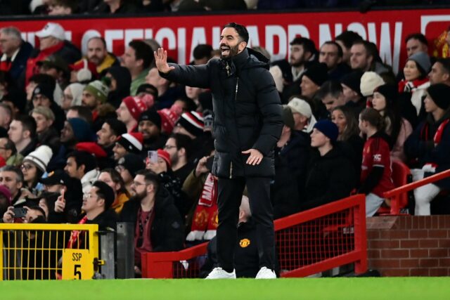 Tim Howard pede que Ruben Amorim faça 'mudança' tática após Ruben Amorim irritado na linha lateral