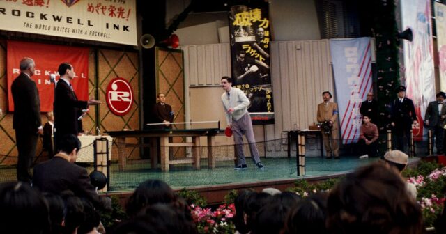 Timothée Chalamet é tão bom no pingue-pongue quanto seu personagem em ‘Marty Supreme’?
