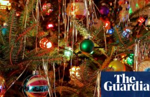 Tinsel e Home Alone voltam à moda enquanto TikTok busca conforto no Natal dos anos 90 Tinsel e Home Alone voltam à moda enquanto TikTok busca conforto no Natal dos anos 90