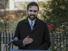 Todos na cidade sofrerão com a decisão tola de Mamdani de acabar com as varreduras nos campos de moradores de rua Todos na cidade sofrerão com a decisão tola de Mamdani de acabar com as varreduras nos campos de moradores de rua