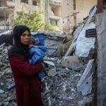 Bebê Mohammed morre congelado enquanto Gaza luta contra o inverno e o deslocamento