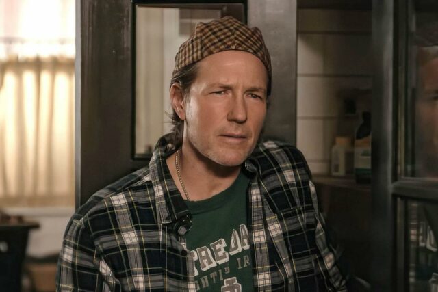 Transmita ou ignore: 'The Family McMullen' na HBO Max, sequência calorosa e divertida de Edward Burns para uma sensação indie de meados dos anos 90
