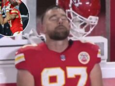 Travis Kelce parece arrasado após queda custosa na derrota do Chiefs Azeez Al-Shaair #0 do Houston Texans intercepta um passe destinado a Travis Kelce #87 do Kansas City Chiefs durante o quarto período no Arrowhead Stadium em 7 de dezembro de 2025 em Kansas City, Missouri.