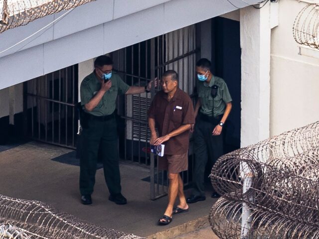 Tribunal de Hong Kong condena ativista democrático Jimmy Lai por Tribunal de Hong Kong condena ativista democrático Jimmy Lai por acusações de conspiração