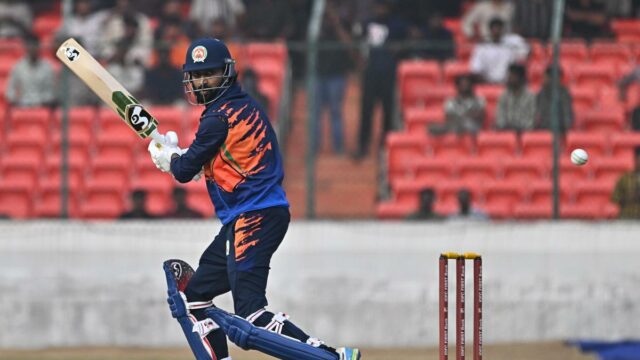 Troféu Vijay Hazare 2025-26: Baroda supera Hyderabad em encontro de alta pontuação no Grupo B
