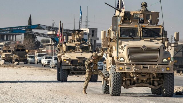 Tropas dos EUA e da Síria são atacadas durante patrulha, Tropas dos EUA e da Síria são atacadas durante patrulha, diz relatório