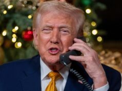 Trump diz a criança de 10 anos que se certificou de que ‘um Papai Noel mau’ não estivesse ‘se infiltrando’ nos EUA O presidente Donald Trump fala durante uma chamada do NORAD, Comando de Defesa Aeroespacial da América do Norte, Rastreia a Operação Papai Noel em seu clube Mar-a-Lago.