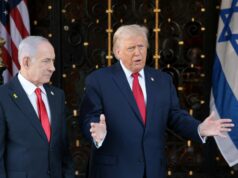 Trump diz que EUA apoiariam ataques contra programa de mísseis do Irã Trump diz que EUA apoiariam ataques contra programa de mísseis do Irã