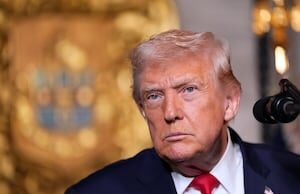 Trump diz que EUA atacaram alvos do Estado Islâmico na Nigéria depois que grupo atacou cristãos Trump diz que EUA atacaram alvos do Estado Islâmico na Nigéria depois que grupo atacou cristãos