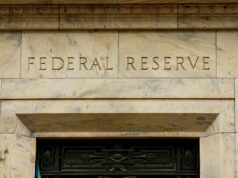 Trump diz que “qualquer um que discorde” dele nunca chefiará o Federal Reserve Trump diz que “qualquer um que discorde” dele nunca chefiará o Federal Reserve