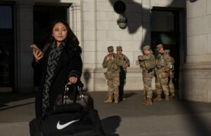 Trump diz que ‘retirará’ Guarda Nacional de Chicago, Los Angeles e Portland Trump diz que ‘retirará’ Guarda Nacional de Chicago, Los Angeles e Portland