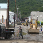 O presidente Donald Trump fala durante uma reunião de gabinete na Casa Branca, terça-feira, 2 de dezembro de 2025, em Washington. (Foto AP/Julia Demaree Nikhinson)