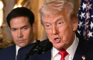 Trump se enfurece contra o ‘VERDADEIRO INIMIGO DO POVO!’ Em discurso retórico depois da meia-noite Trump turbinou sua rivalidade com o The New York Times em outro colapso após o expediente no Truth Social.