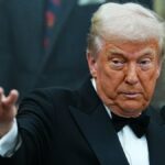 Trump zomba de Jimmy Kimmel 'terrível' antes do show de honra do Kennedy Center | Vídeo