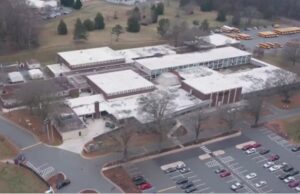 Tudo o que sabemos sobre o esfaqueamento mortal de um estudante na North Forsyth High School Yahoo news home