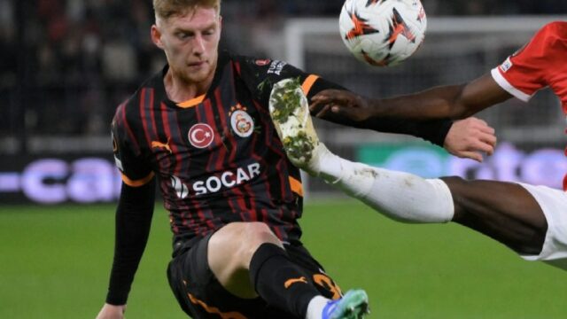 Turkiye ordena prisão de jogadores de futebol de primeira linha e autoridades em investigação de jogos de azar
